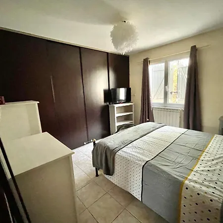 De Charme Piscine 10mns De La Mer- La Safio Villa *